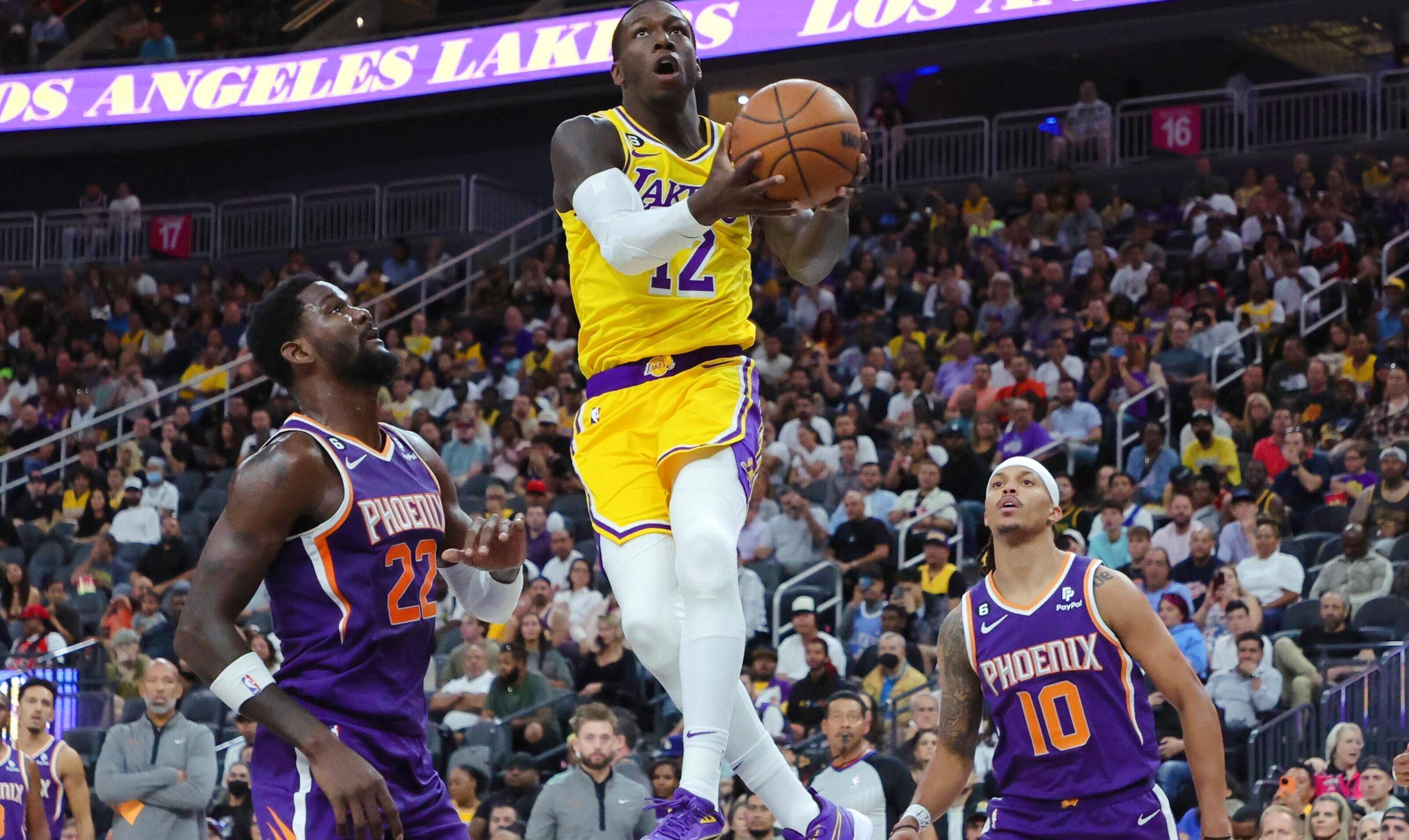 湖人消息施罗德回归球队!