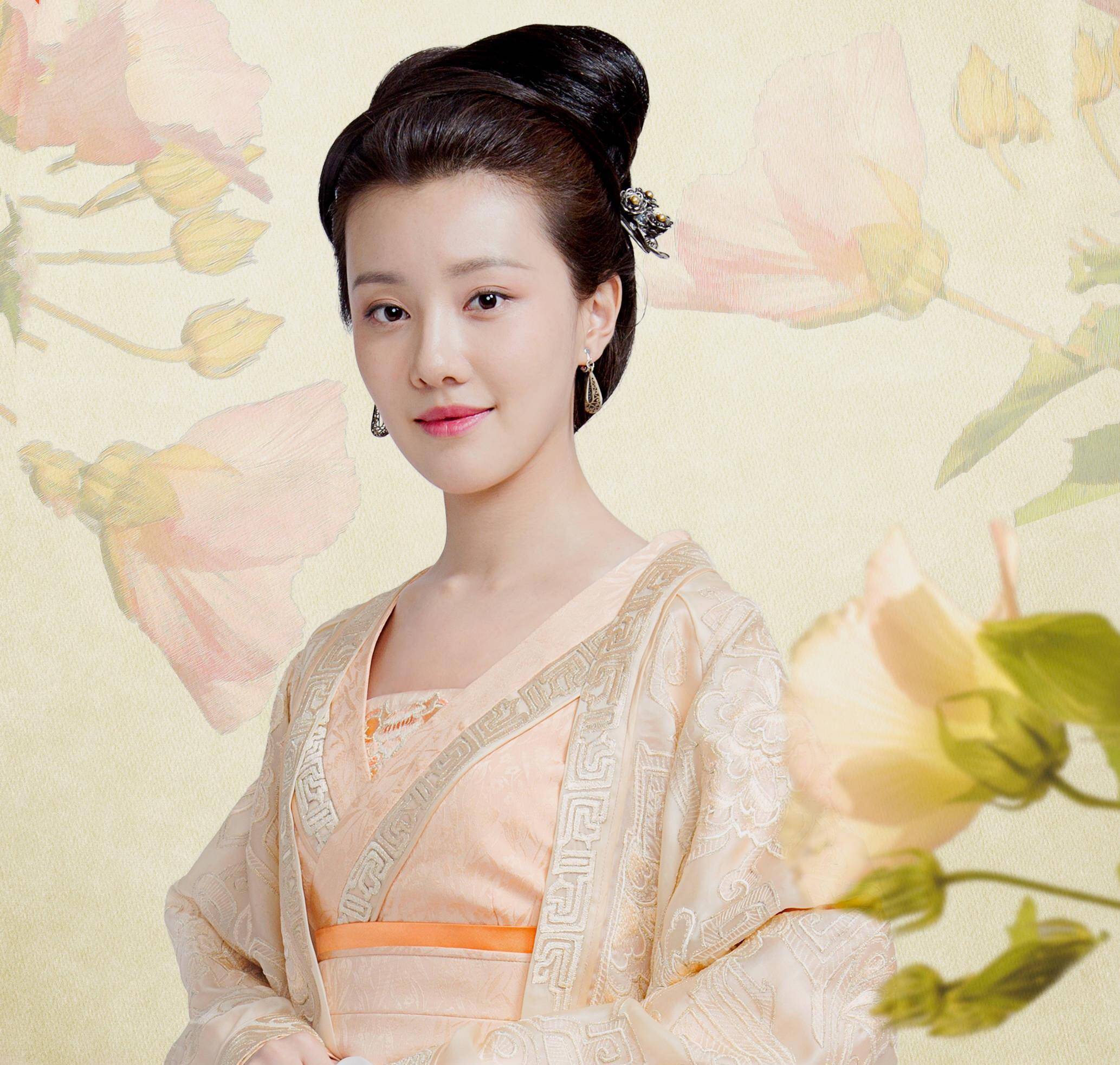 《知否》海报大有深意,明兰是兰花,如兰是桃花,而她却是凤凰花_老太太