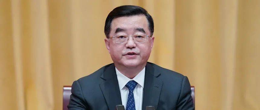 省委书记张庆伟在《新湘评论》刊发署名文章:坚定不移高举改革开放伟大旗帜 加快构建全方位对外开放新格局_发展_中共湖南省委_内陆地区