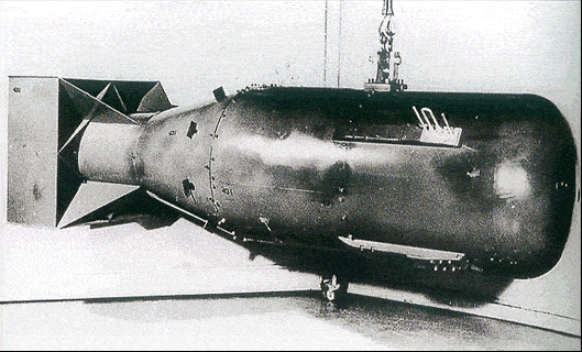 中国第一颗原子弹在罗布泊成功爆炸