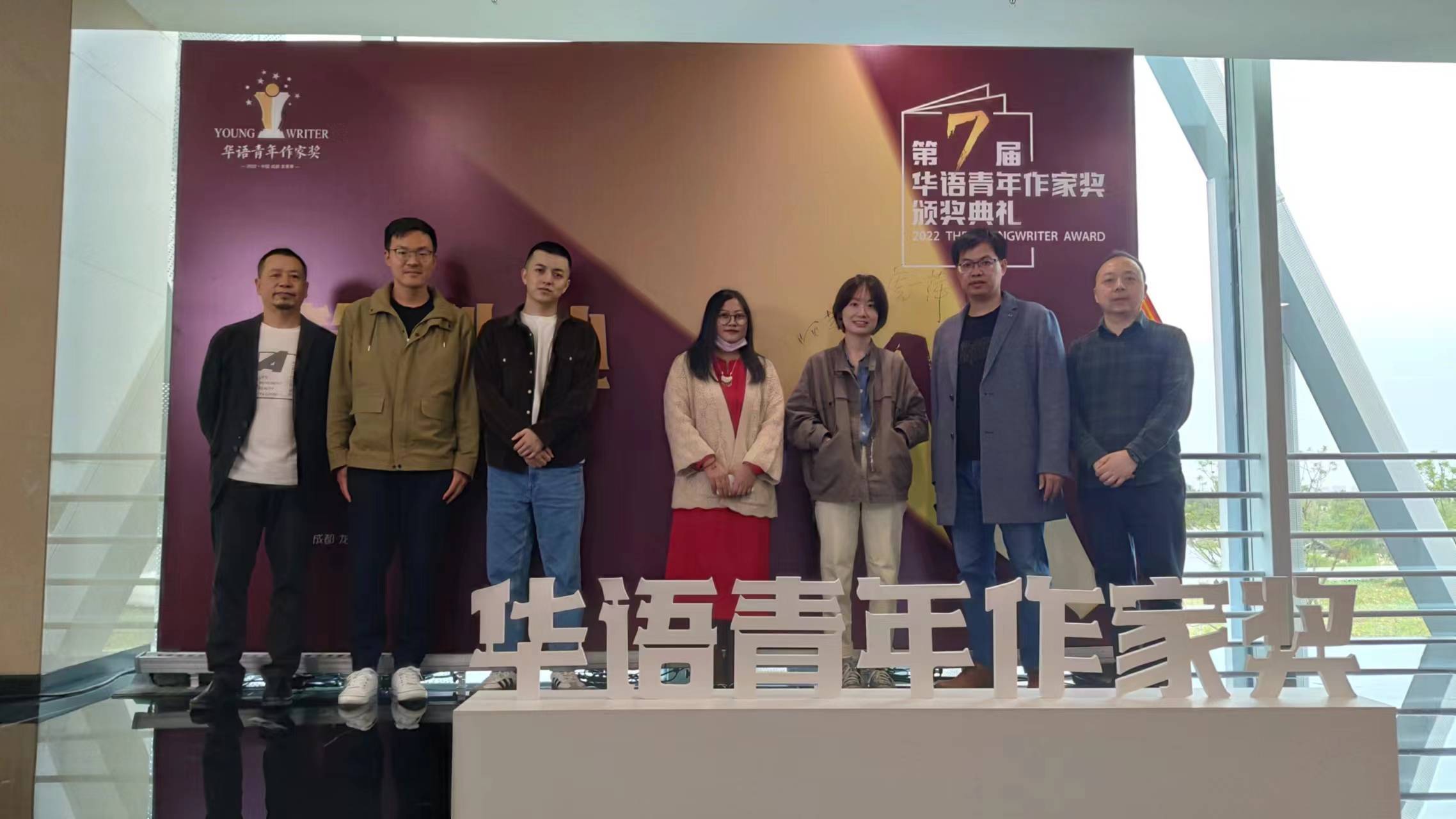 ���߽컪���������ҽ����񽱾��ǹ��꣬д�����ǹ�����