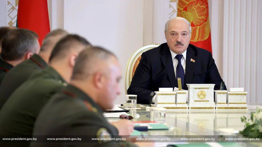 卢卡申科：俄白将组建联合地区部队