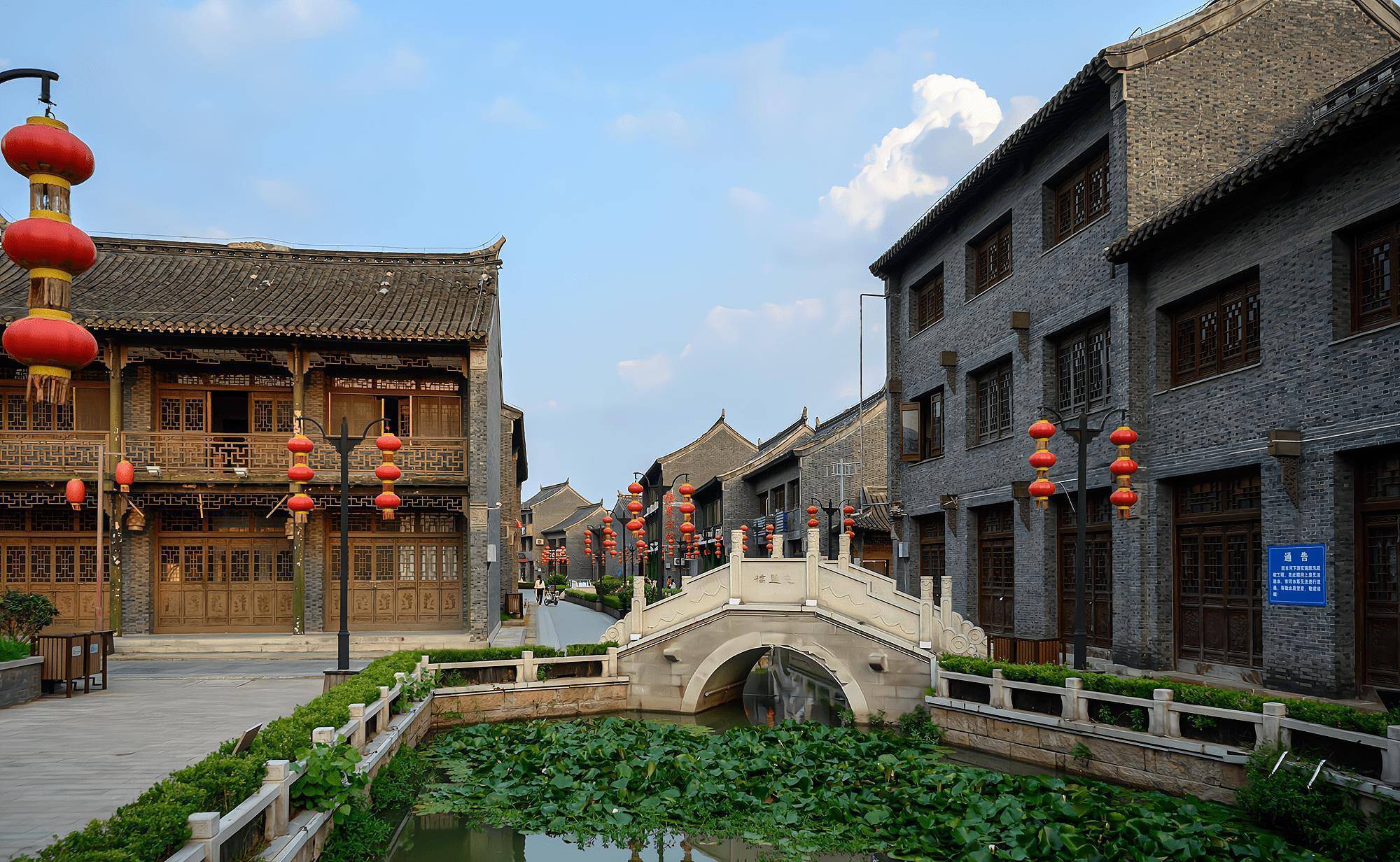 江苏淮安有座古镇，至今已2500多年历史，门票免费游客却不多
