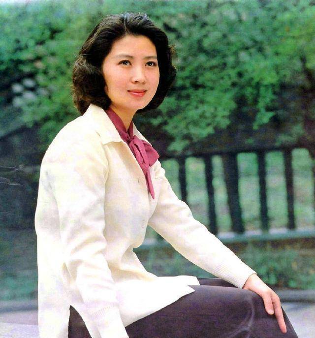 80年代明星美丽动人图片