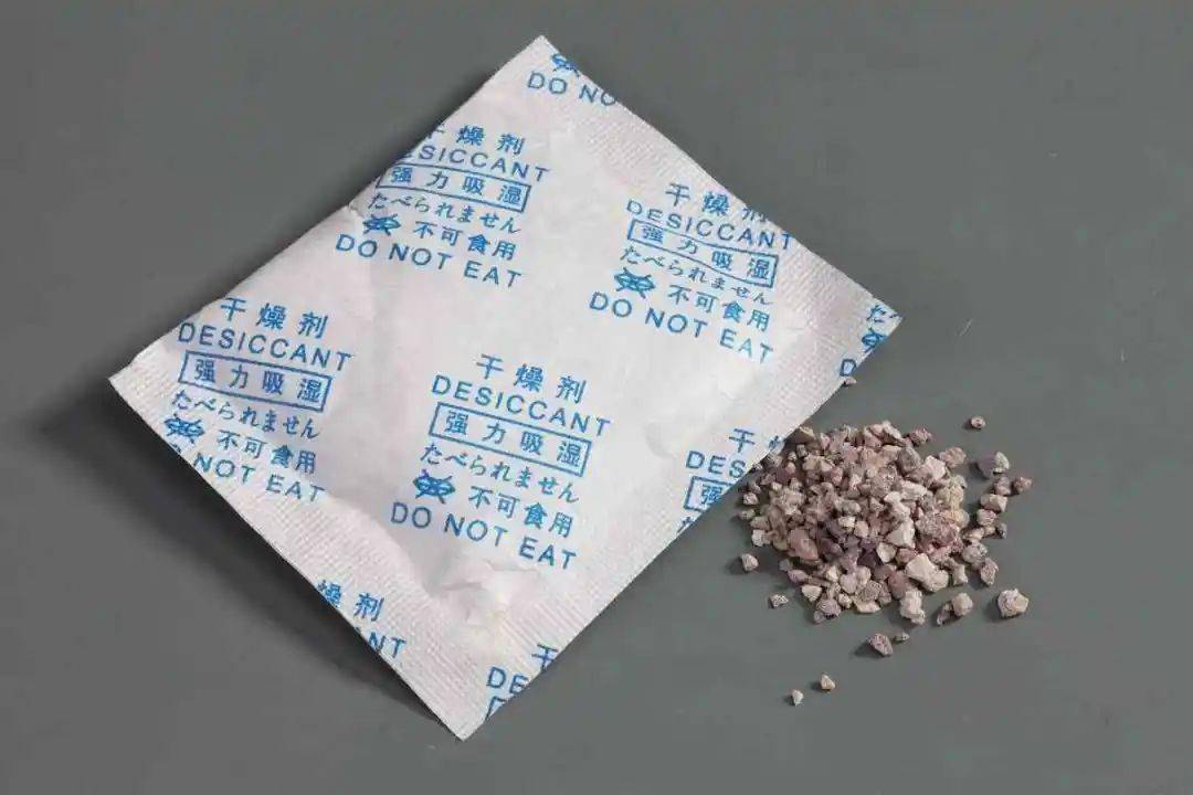 鞋盒里的干燥剂,其实有很多神奇妙用!今天教大家如何变废为宝!