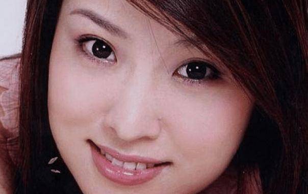 姜昕言是幸运的女明星,拥有成绩之后就选择息影,如今活成了这样_作品