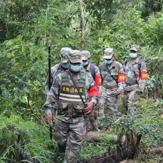 攻防一体的现代大前锋典范浓眉赛场全能表现震撼集锦呈现