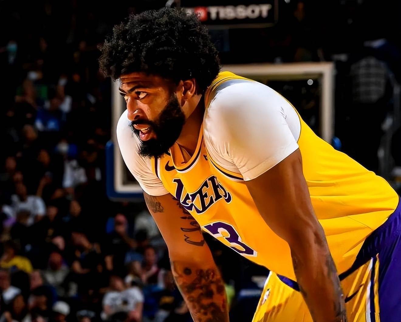 比赛_戴维斯_浓眉