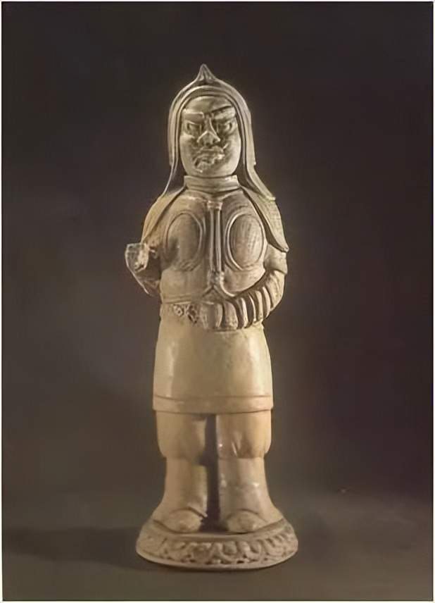 武士俑:张盛墓出土瓷器1993年6月,林县文物管理所在城西发现一座隋代