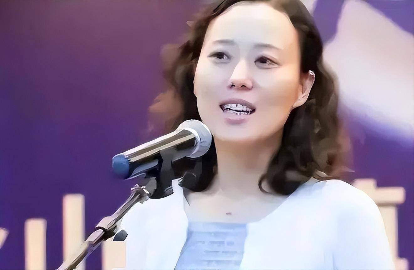 为了让自己也能过上这样的生活,金英丽决定继续读书