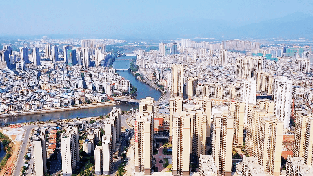 南雄这十年:城市建设内优外拓 城区美如画卷_小区_市民_的发展