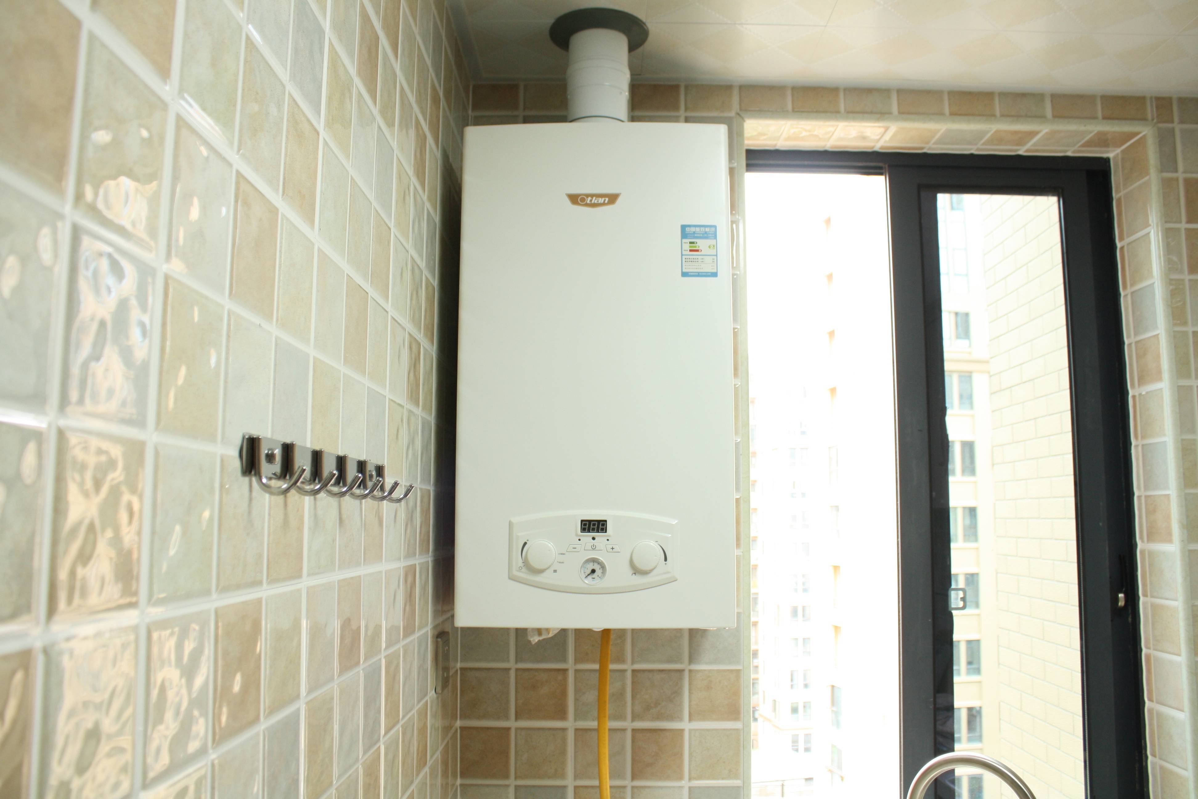 壁挂炉哪个牌子好?很多人忽视这一点_热水_生活_火力