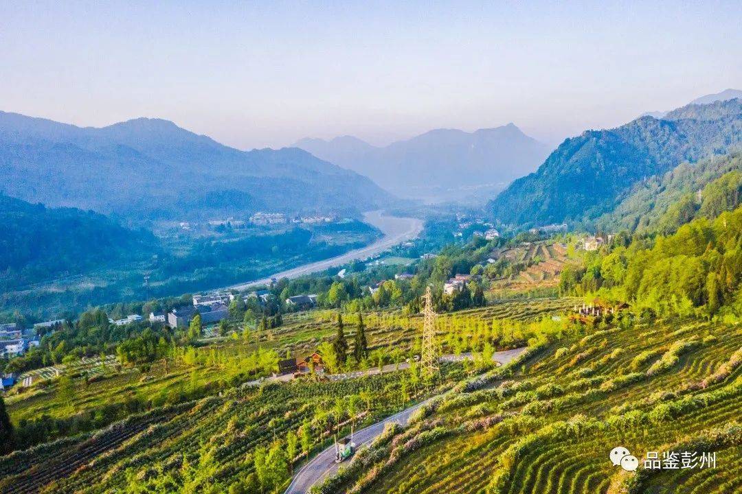 十四次党代会和彭州市第十五次党代会为我们擘画了今后5年的宏伟蓝图