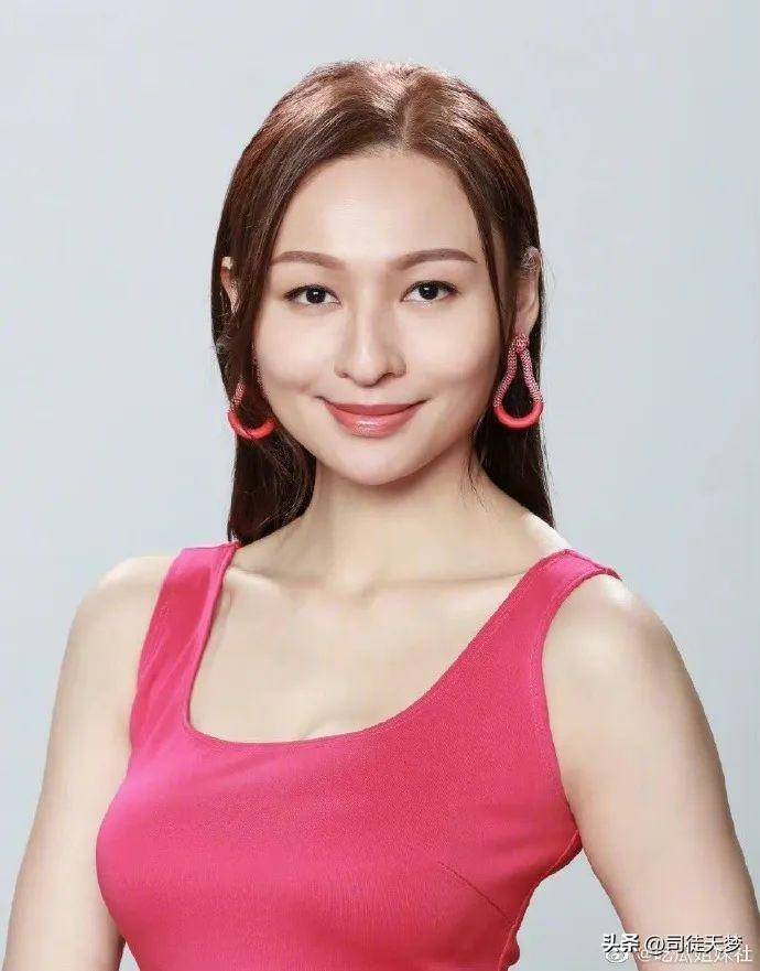 新港姐的爸原来是他,怪不得被说暗箱操作_明星_林钰_小姐