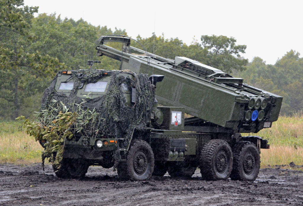 俄罗斯就日本测试海马斯火箭炮提出强烈抗议