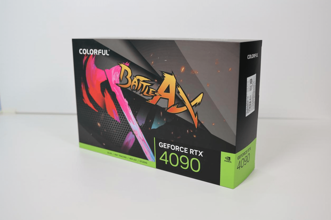 包装侧面标签贴纸和背面得知,七彩虹战斧geforce rtx 4090豪华版显卡