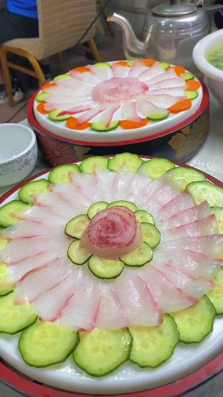 广州天河区天平商业广场b座番寻味美食城鲷鱼刺身鱼生套餐门市价308