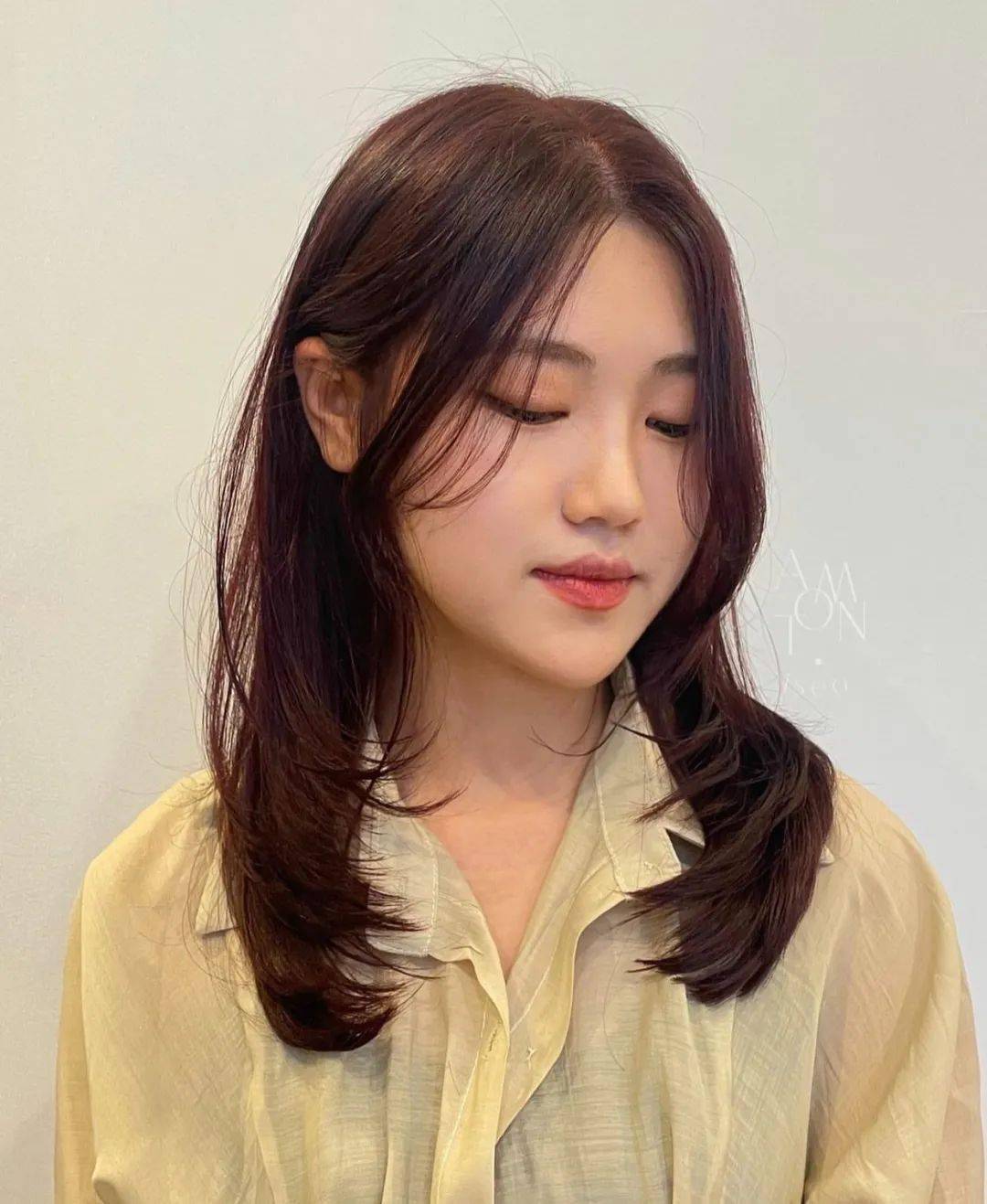 柔顺感长直发,甜美减龄显年轻_修剪_美发_技术