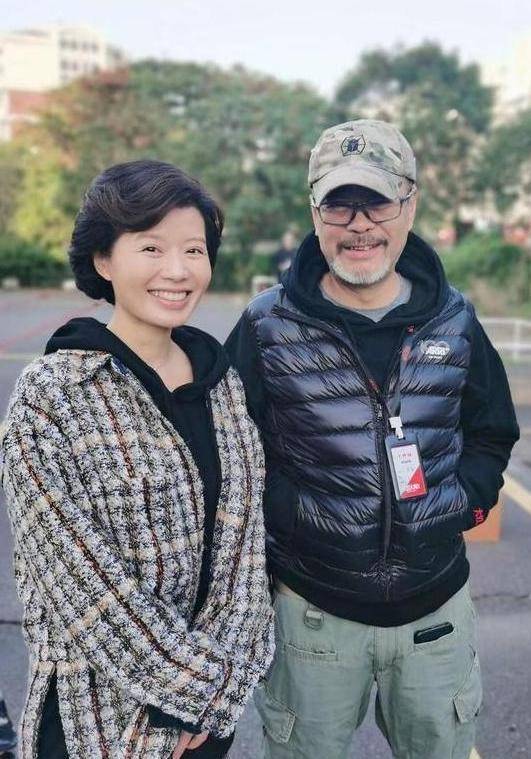 捧红丈夫后惨被遗弃,为独自养娃复出,44岁活出精彩_程愫_傅程鹏_孩子