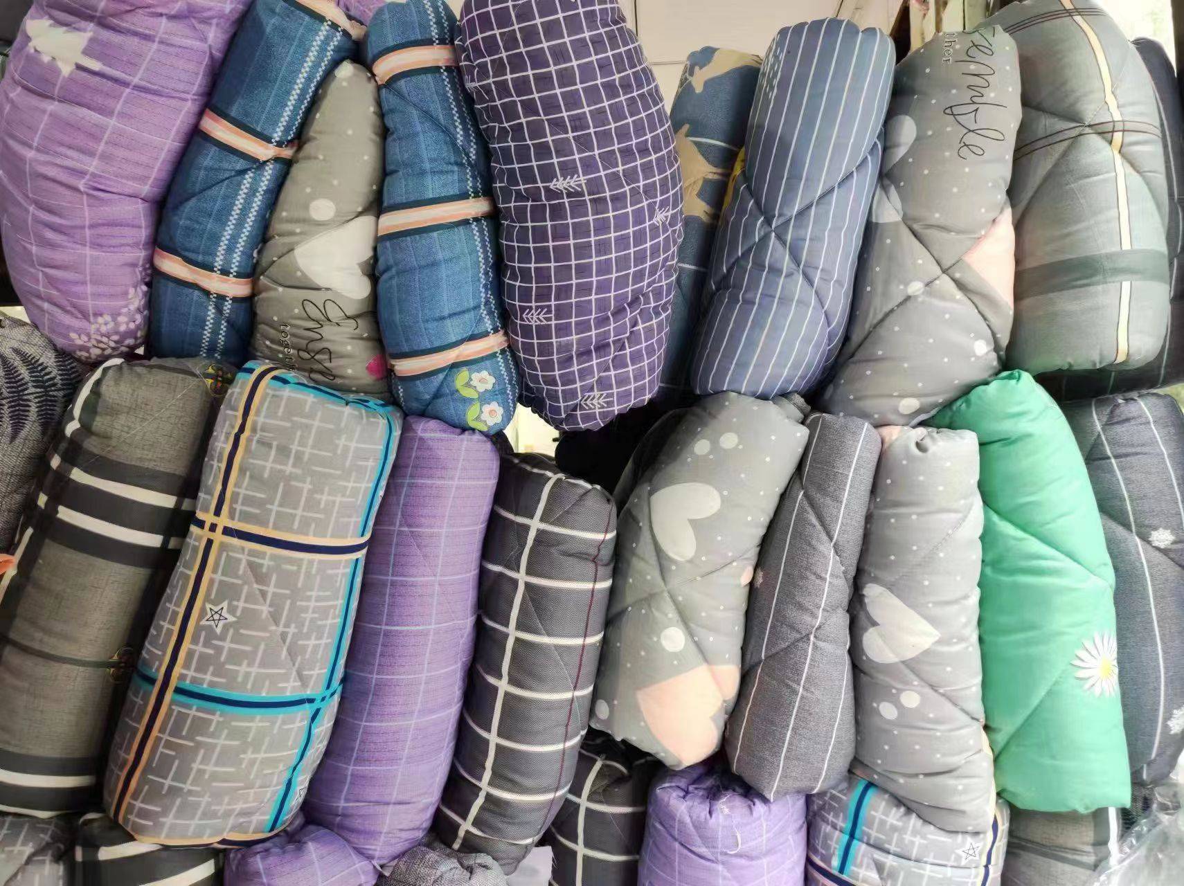 疫情防控共聚力 棉被捐赠暖人心_爱心_汝州_一线