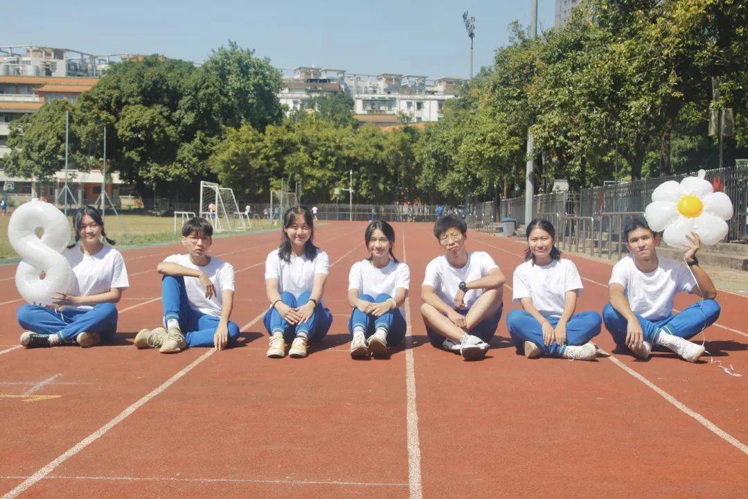 高三班服展示&投票_象征_同学_班徽