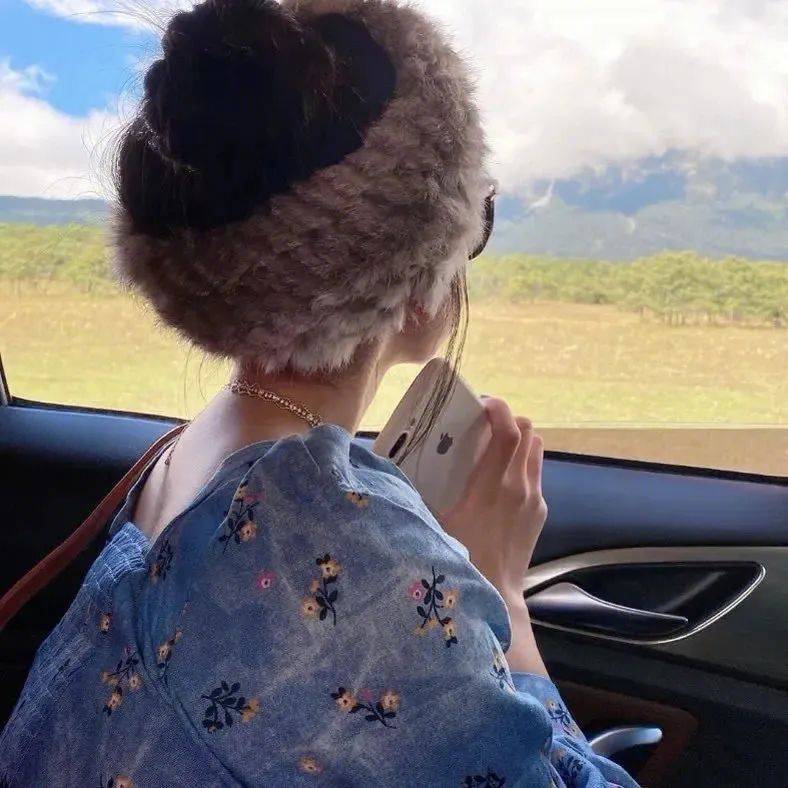 女生头像 | 旅途风景的氛围感女头_句子_阳光_笑意