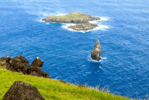 世界上最神秘的小岛，岛上887个只有头部的雕像，最重可达297吨