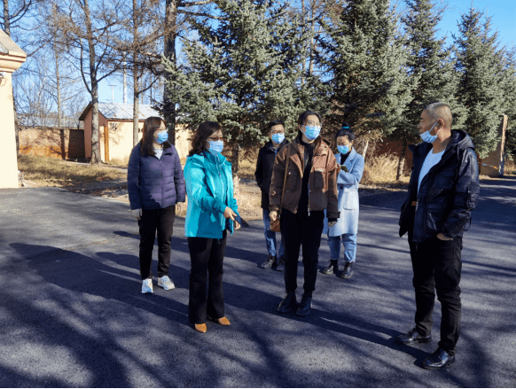 根河市副市长佟健视察公墓殡仪馆基础设施改善和疫情防控工作_检查