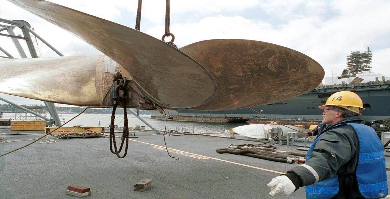 航母的螺旋桨威力到底有多可怕?