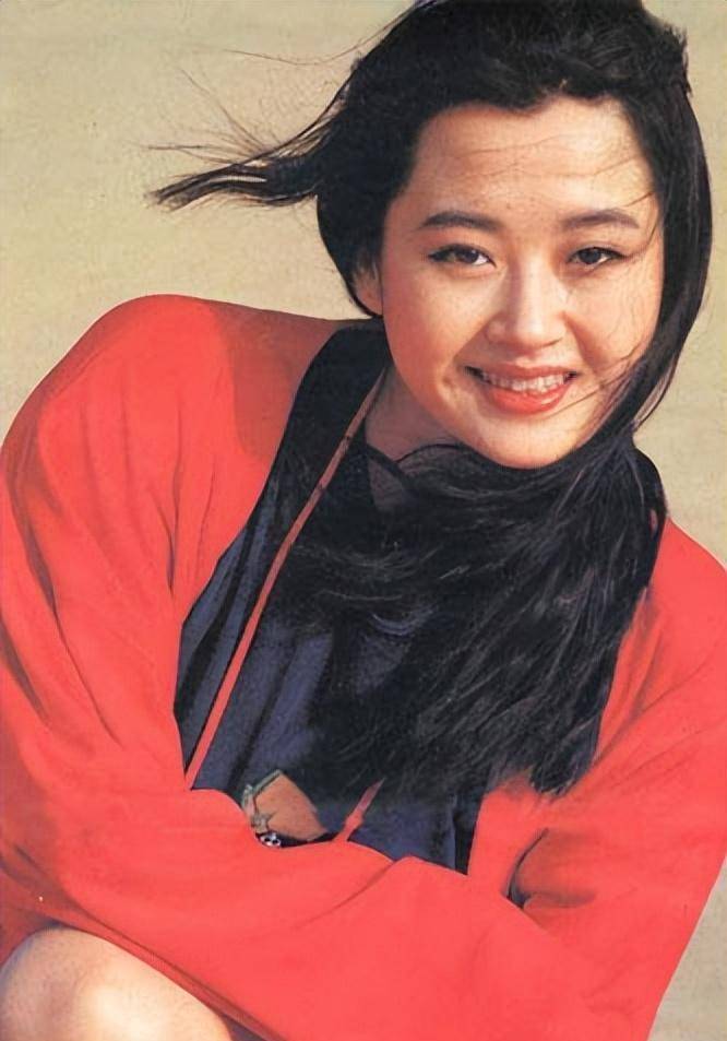 "撩汉无数"许晴:与华晨宇相爱引张翰吃醋,亿万身家迷住京圈大佬_刘波