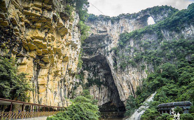 贵州最美的峡谷，洞中有洞，桥上有桥，天外有天，堪称世界奇观