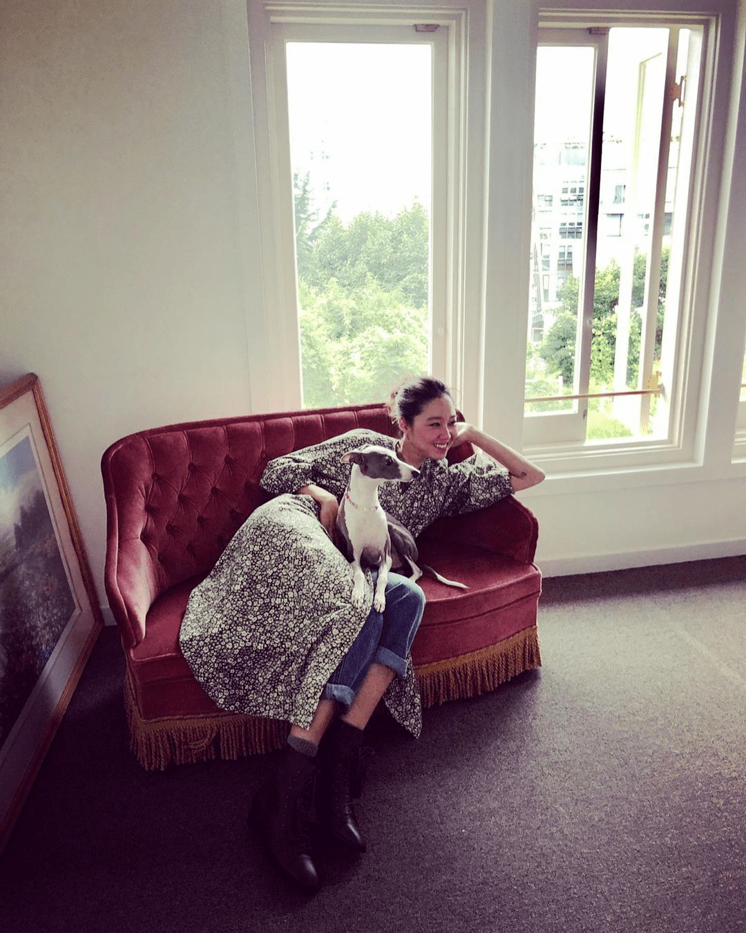 42岁的孔孝真上周结婚啦,连婚纱都选得很"欧尼"_连衣裙_效果_牛仔 