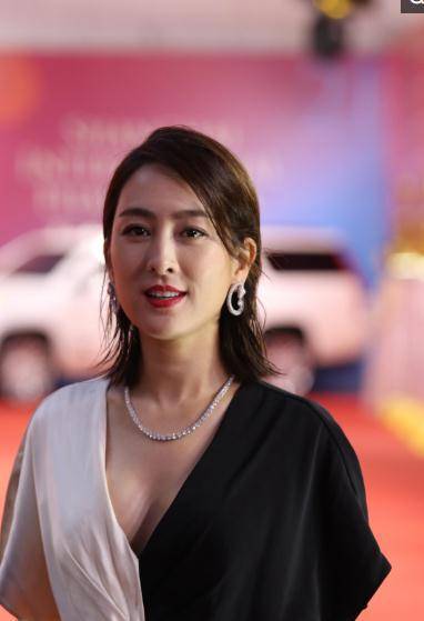 美到骨子里黑龙江的十大女明星,个个美若天仙,你最喜欢谁?