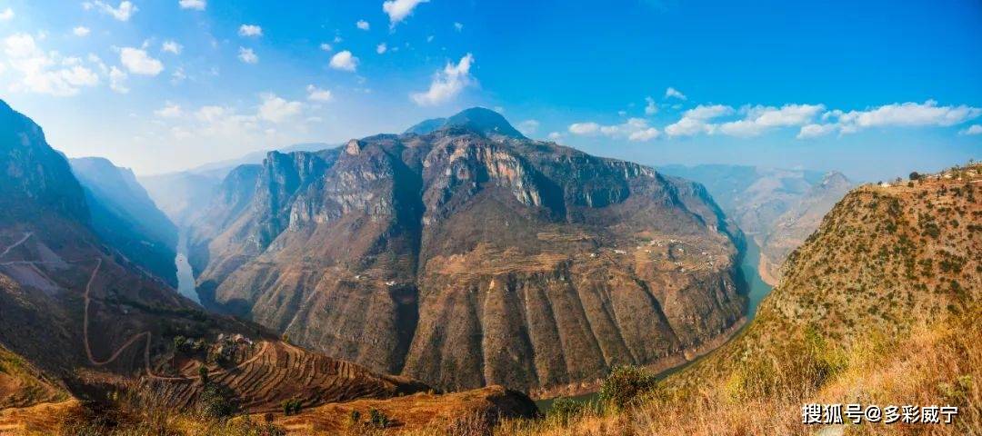贵州威宁:乌蒙山区美景图_草海_游客_百草