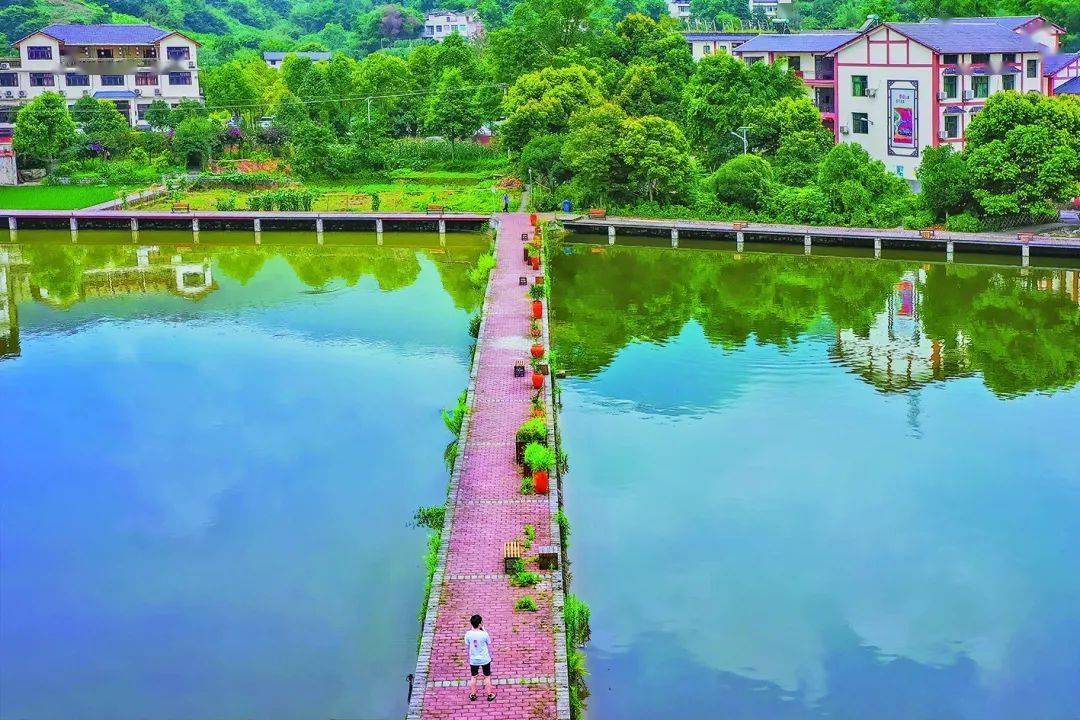 假如綦江21个街镇都有朋友圈,最后一个亮了!_古南街道_文龙_发展