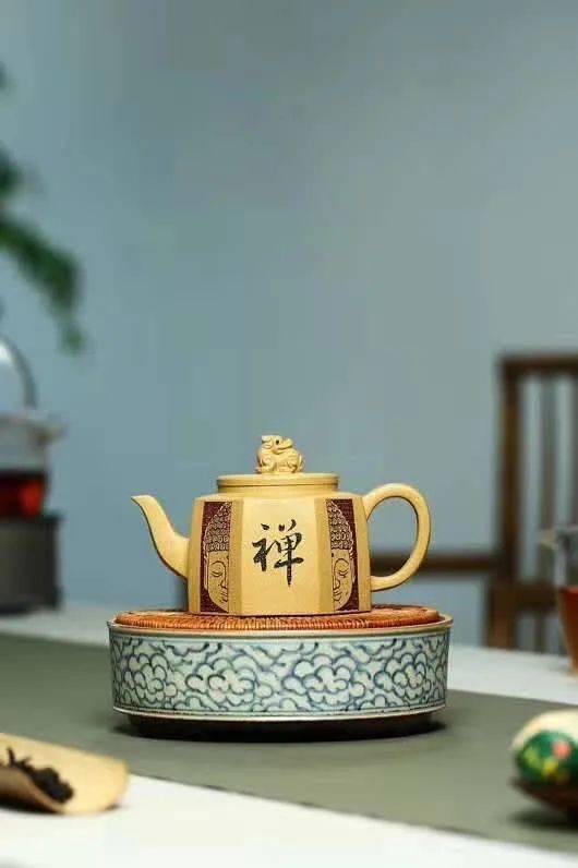 紫砂王朝：中华刀笔书法第一人【陈复澄】，“中华第一刀”，刀笔绘人生_