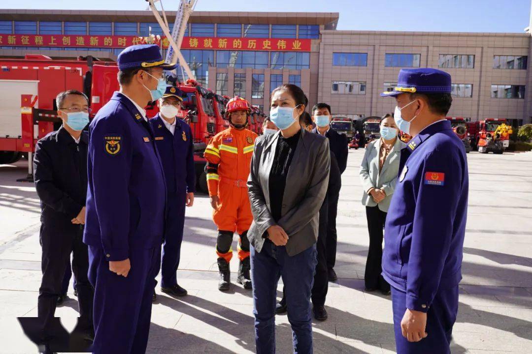 海西州委副书记,州长乔亚群一行莅临海西州消防救援支队调研指导工作