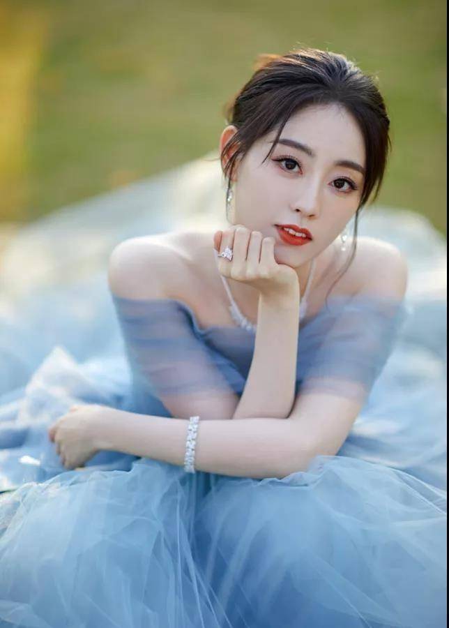 祝绪丹,有颜值有演技的她,未来可期的新晋小花旦_角色_杨幂_倚天屠龙