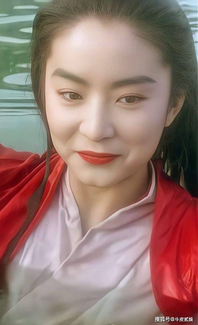 那些年港片女神的风采_港风妆容穿搭风格_港风女神气质