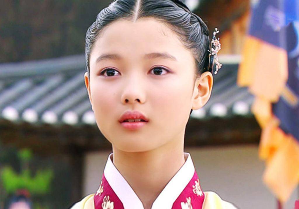 之后,金裕贞的影视发展之路就越来越顺畅.