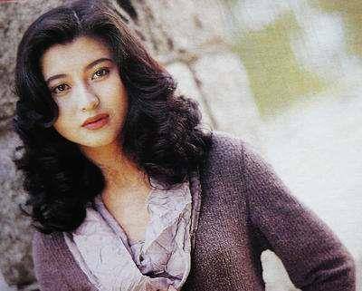 和李嘉欣很像的女明星,小泽真珠清纯大方,张天爱缺少了贵气_气质_时候