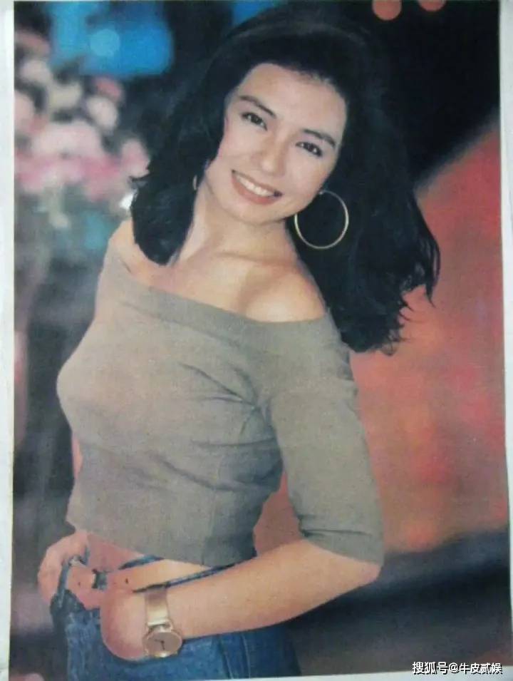 那些年港片女神的风采_港风妆容穿搭风格_港风女神气质