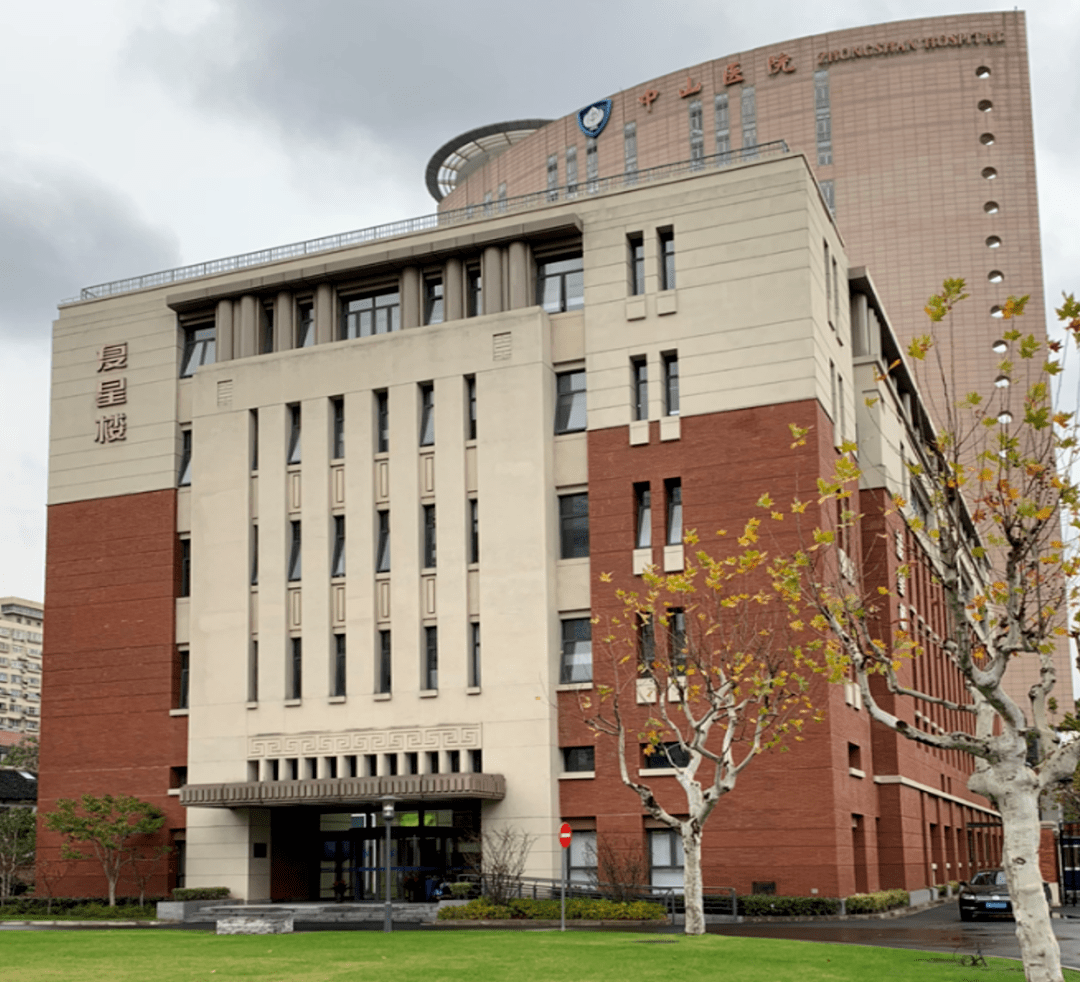 一号医学科研楼(复星楼)"枫林校区的改造可谓是翻天覆地.