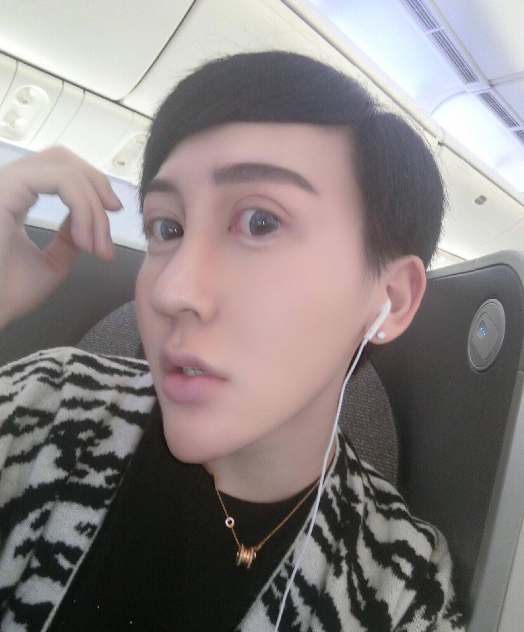 没有了蛇精脸的刘梓晨好像变了个人,原来不是所有锥子脸都好看!