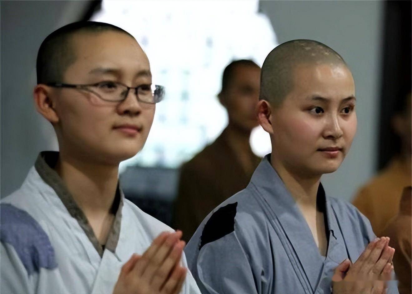 最美尼姑释正孝同:不顾父母反对,从985高校退学出家,如今怎样_天台