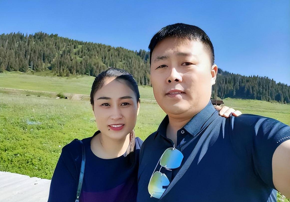 刘大成凭《星光大道》爆红后,承诺不分手糟糠妻的他,是否做到了_时候