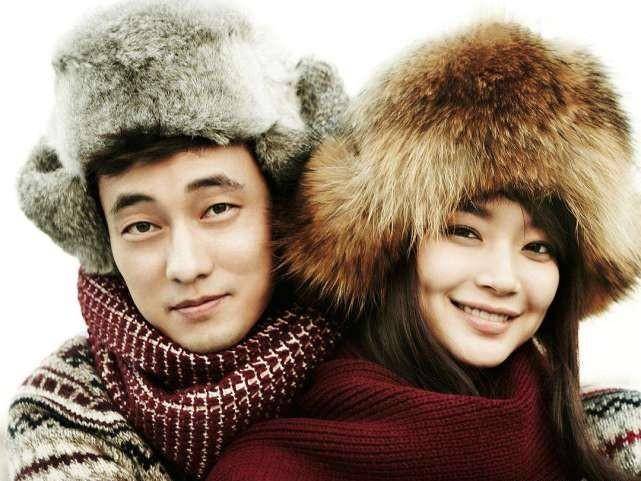 2004年,27岁的苏志燮搭挡林秀晶主演电视剧《对不起,我爱你》,凭借车