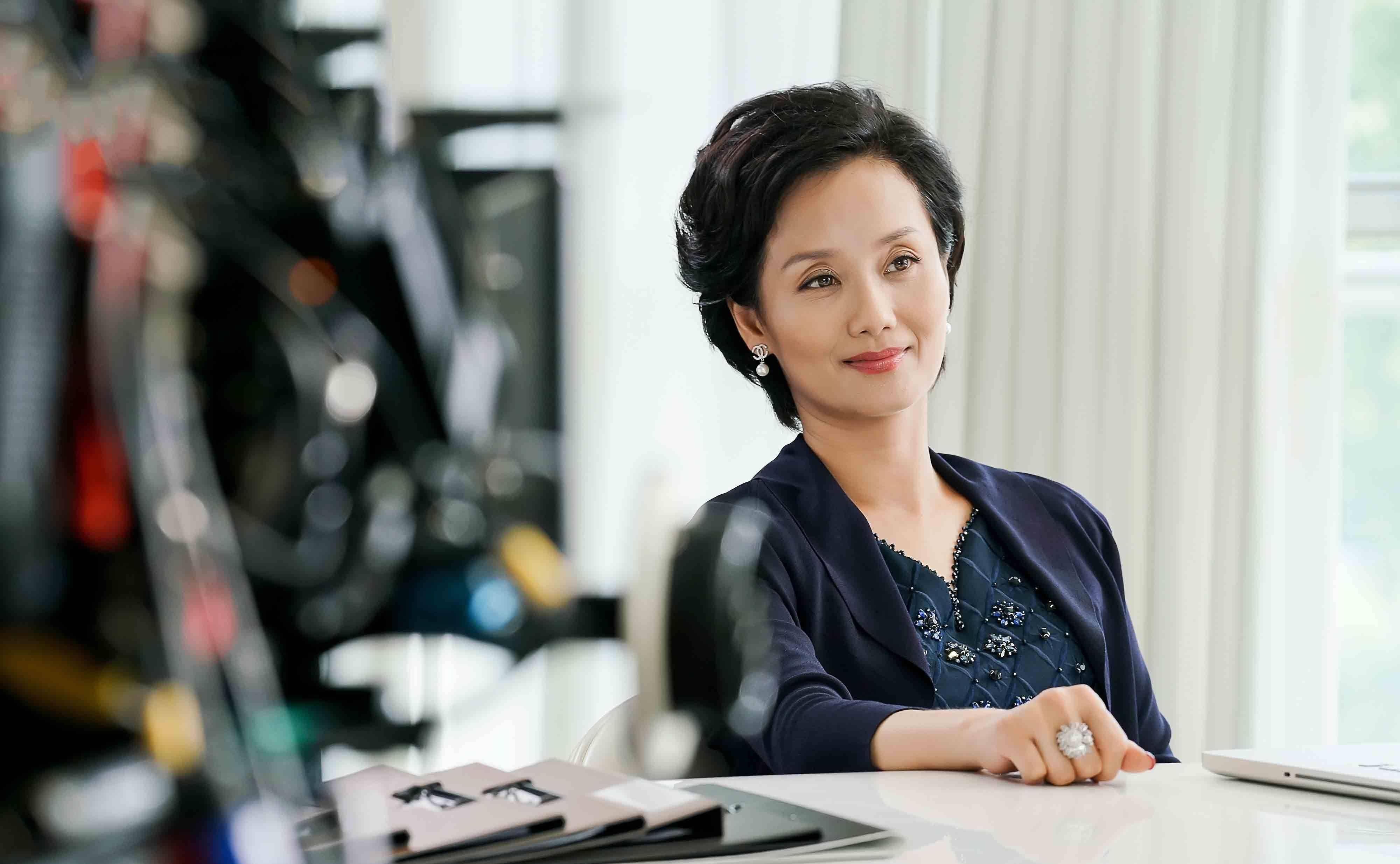 "悲剧女皇"潘虹:24岁结婚,32岁分手的独身女子,今成命运宠儿_时候