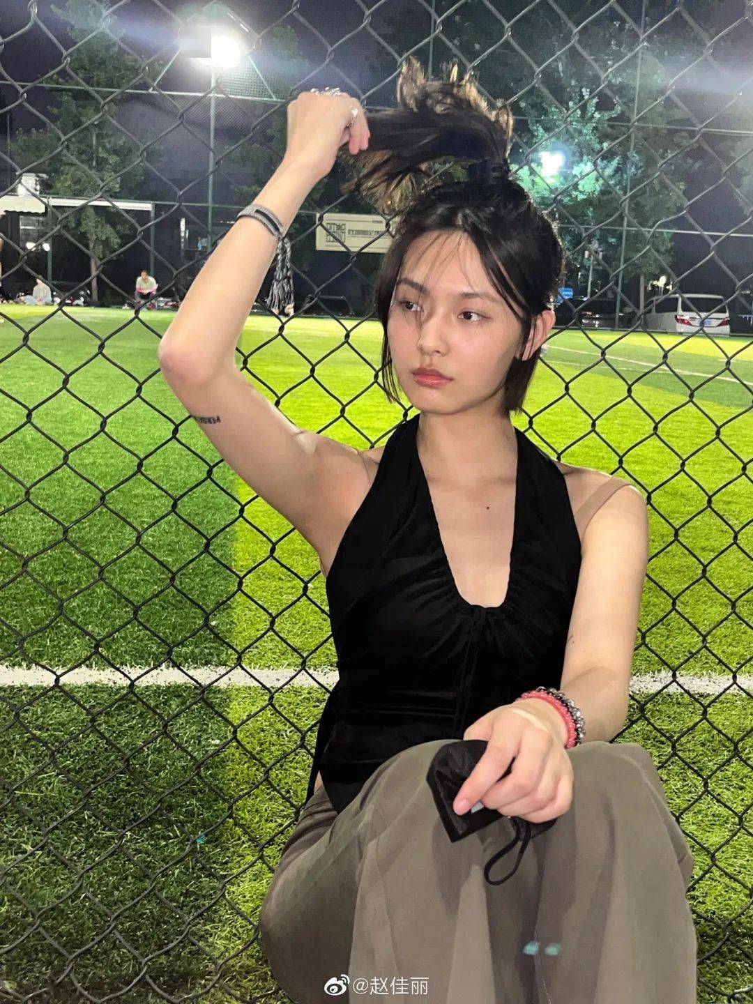 这个模特有点拽!_赵佳丽_交流_版权