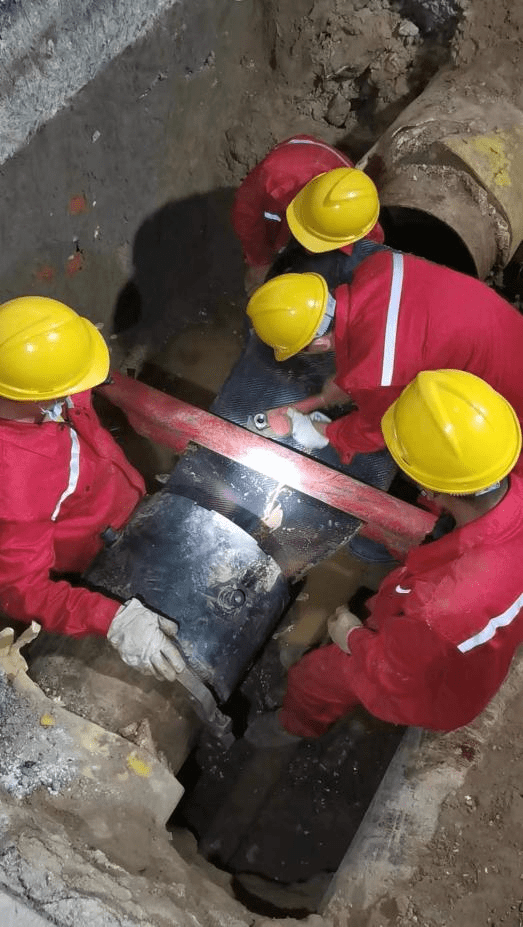 "开膛破肚"变"微创手术"管道内衬非开挖修复技术助力供热管网安全高效